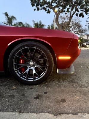 H & R Auto Body Shop