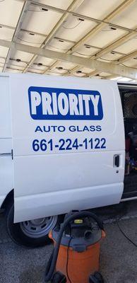 PRIORITY AUTO GLASS