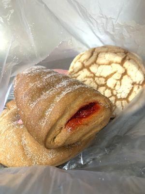Fresh baked Pan Dulce