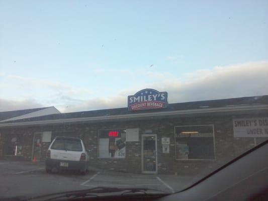 Koozie sing has been removed and Smiley's back in its old spot.