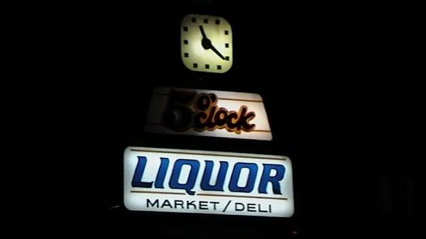 5 O'clock Liquor