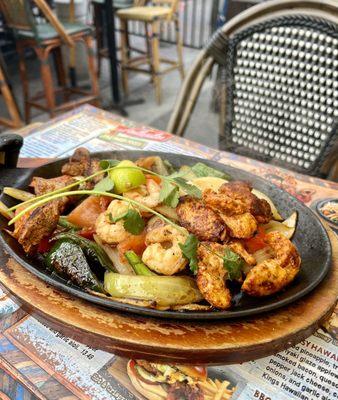 Fajitas Mixed Grill (chicken, beef & shrimp) $18.75