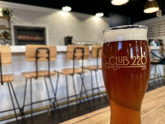 Club 220 glass at Brethren Brewing Company.