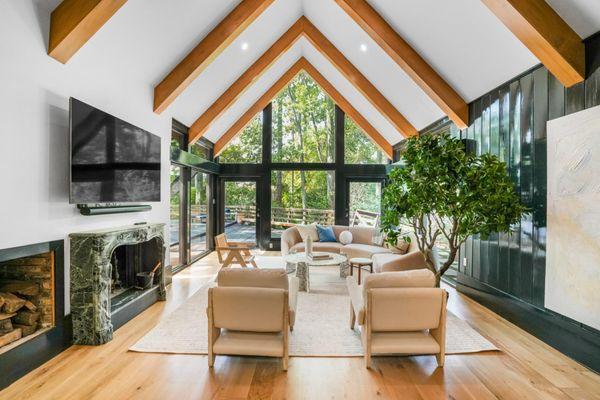 The Dana Johnson Team - Compass RE