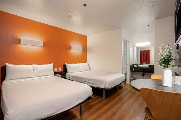 Motel Temecula CA Double