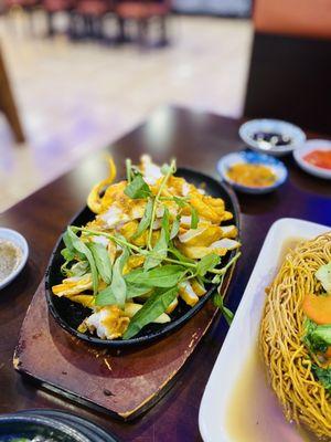 Squid, Crispy egg noodle, Clams, Snail