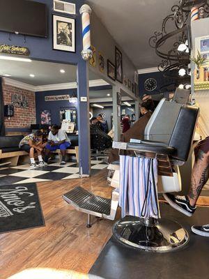 Nino's Cut and Shave