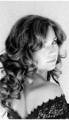 Gorgeous bridal make up and hair