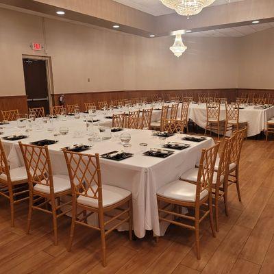 SPARKLING DIAMOND EVENT AND CONFERENCE CENTER