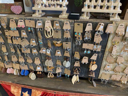 Prairie Path Vintage Market