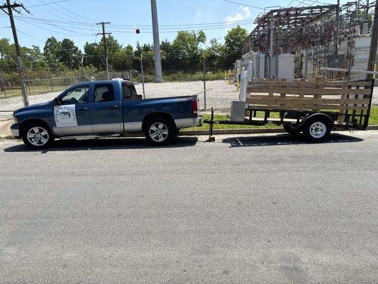 Dude With a Lil Trailer