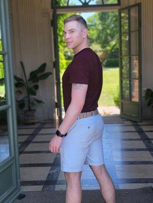 Hi,
My name is Walker Smith, founder and owner of WalkerSmithHair.