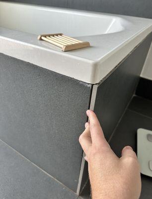 Tiles not sealed in bath tub