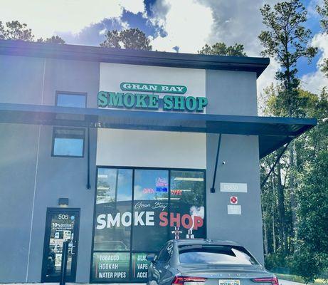 Gran Bay Smoke Shop