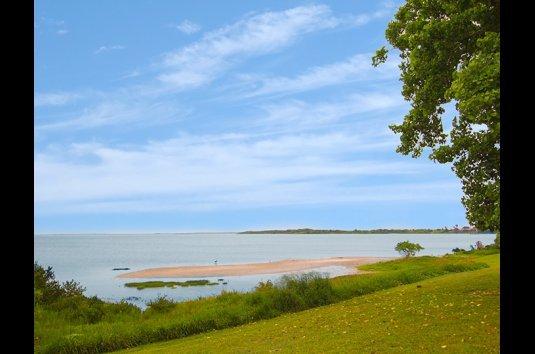 Waters Edge Apartments