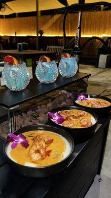 Garden Bar and Lounge