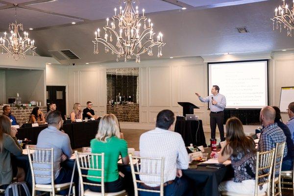 Institute for Emerging Leaders powered by Strata Class XIV, Fall 2022