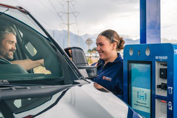 Shiny Shell Carwash - Kearns