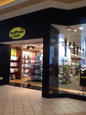 Halloween Alley