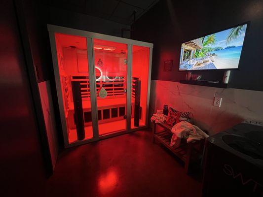 The sauna and tv