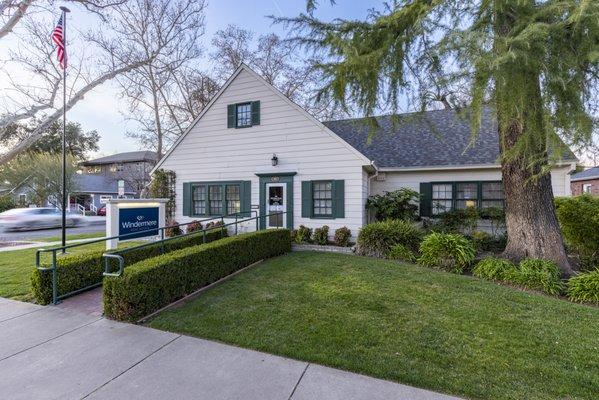 Windermere Real Estate Davis / Woodland