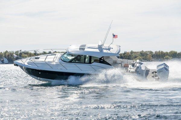 Capt. Eddie Dainko - Yacht Sales