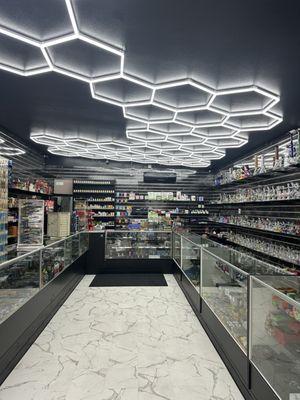 Cloud 530 Smoke Shop