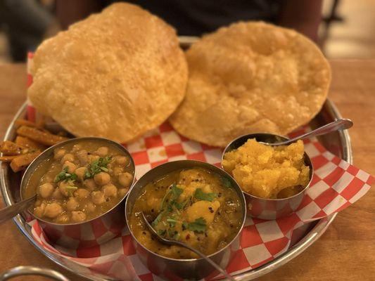 Hajis Restaurant & Catering