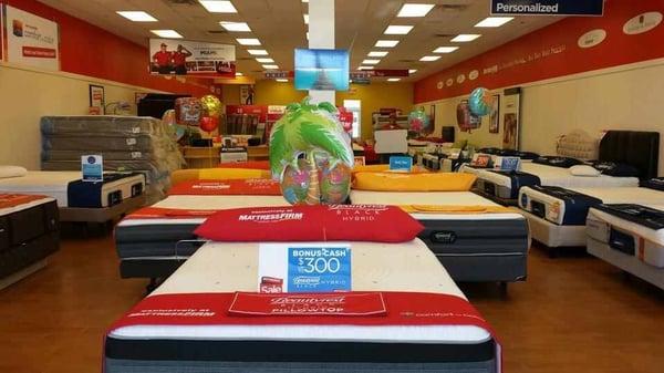 Simmons Black Hybrids! Exclusively at Mattressfirm!