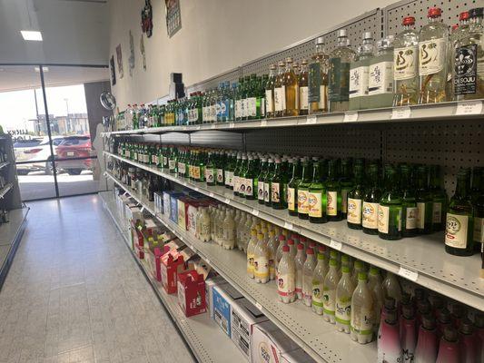 Lucky Star Liquors