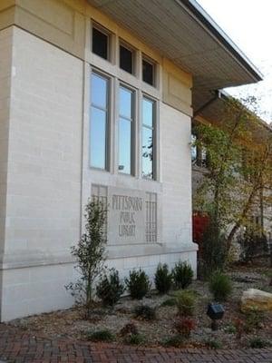 Pittsburg Public Library