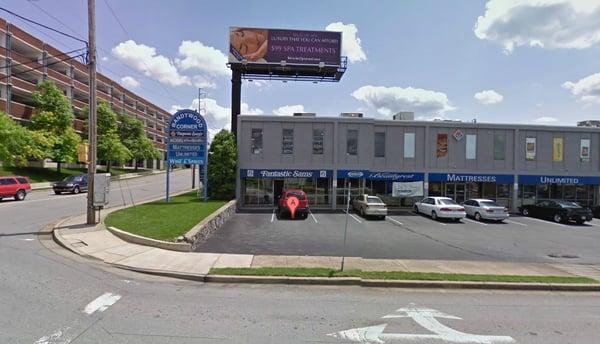 Fantastic Sam's, Green Hills, Nashville Tn. AVOID this place