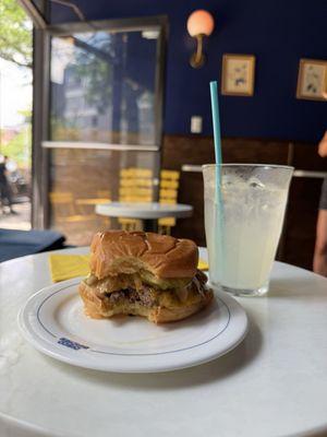 Bistro Smash Burger