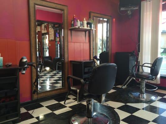 New Look Beauty Salon