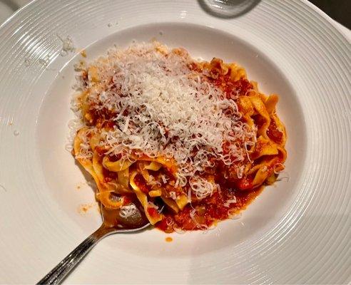 Fettucine bolognese