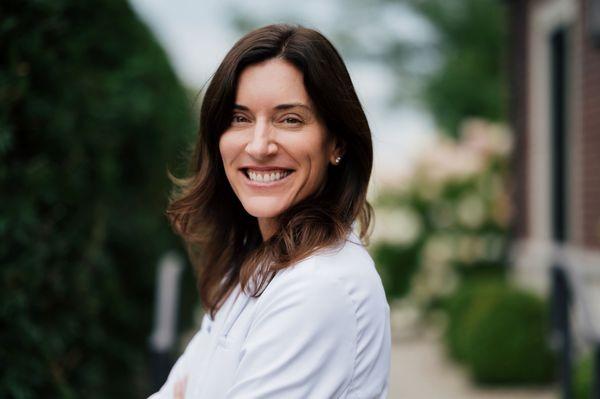 Lynn M Karr, DDS - Pediatric Dental Care