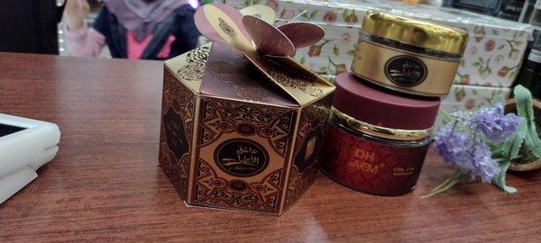 Sandalwood for make fresh your house for 24 hours.