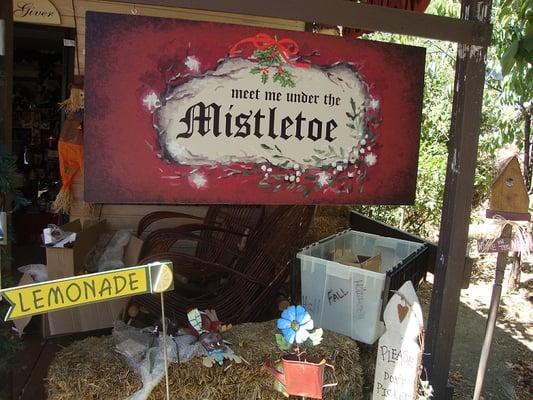 Meet Me Under the Mistletoe