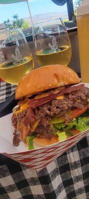 Great wine with some amazing smash burgers at Hungry Hawk Vineyards