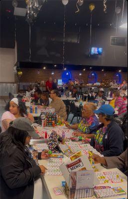 Playing Bingo at Skiii Bingo