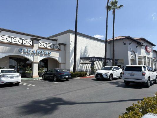 The Clothes Doctor Dry Cleaning