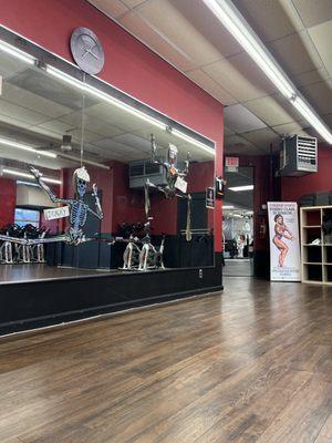 Strong & Shapely Gym