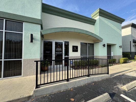 Oeth & Ibrahim Dental Care