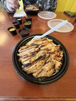 Chickenball with variety of sauces