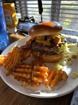 Old Detroit Bar & Grille