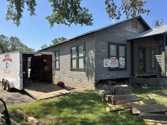 White’s House Moving