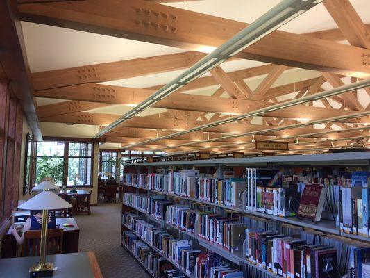 LA County Library - Agoura Hills Library