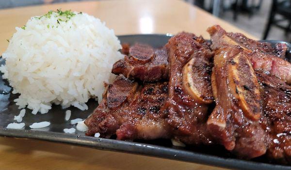 Momoyama Ramen & Hawaiian BBQ