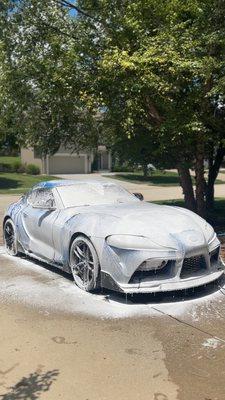 In & Out Auto Detailing