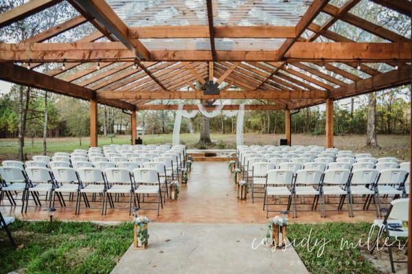 Whispering Oaks Venue